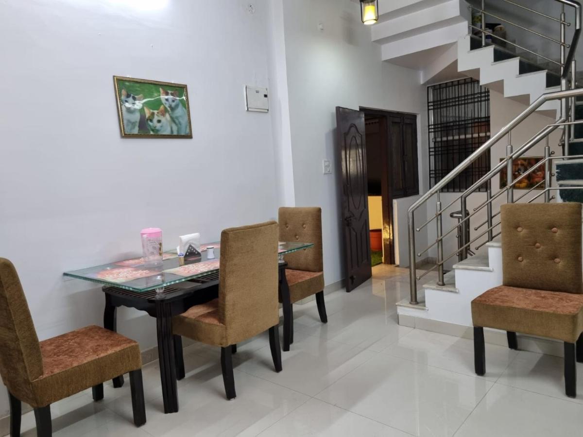 Leela Homestay Jabalpur - Lily - 2 Bhk Luxury Appartment Exterior foto